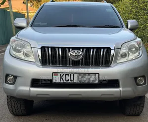 Toyota Land Cruiser Prado 2012 Teal