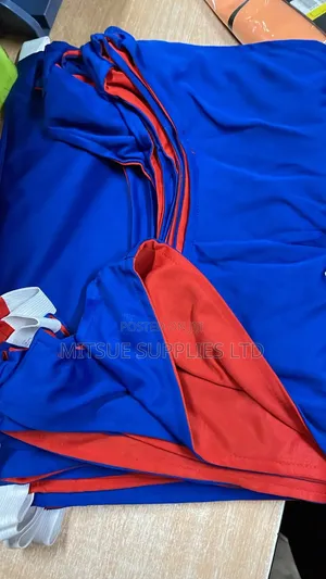 Set of 7 Reversible Netball Bibs