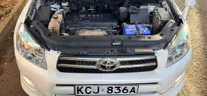 Toyota RAV4 2009