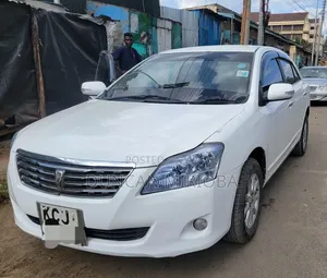 Toyota Premio 2010 Nyeupe