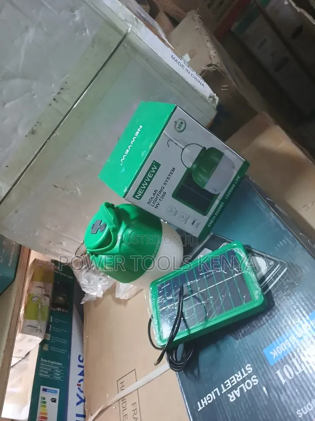 NEWVEW 50W Solar Lighting System - 1