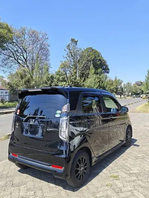 Honda N-WGN 2019 Nyeusi