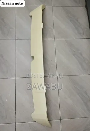 Spoiler kwa Nissan Note E12 Na Kuendelea