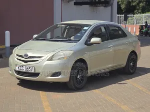Toyota Belta 2008