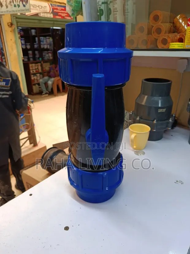 Plastic Ballcock - 4 Inch Float Water Tank Valve - 1