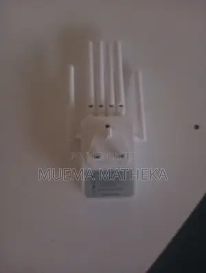 Tenda 6 Antenna WiFi Repeater