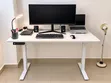Modern Electric Standing Desk - 4ft Ofisi Inayoweza Kurekebishwa - 1