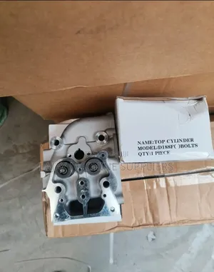 D188F Diesel Engine Cylinder Head Assembly