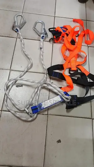 Full Body Safety Harness na Double Lanyard & Shock Absorber
