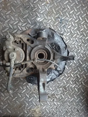 Complete Front Hub Mitsubishi Colt (Used)