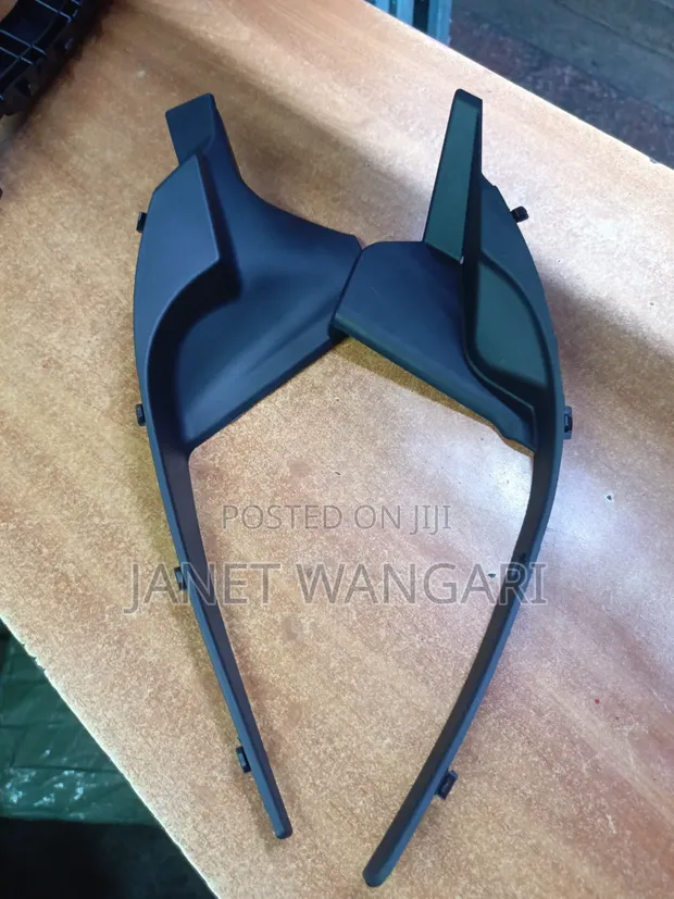 Subaru Impreza N17 Windscreen Finisher - 1