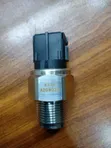 Pressure Sensor for Toyota/Isuzu/Hino (6-Pin) - 1