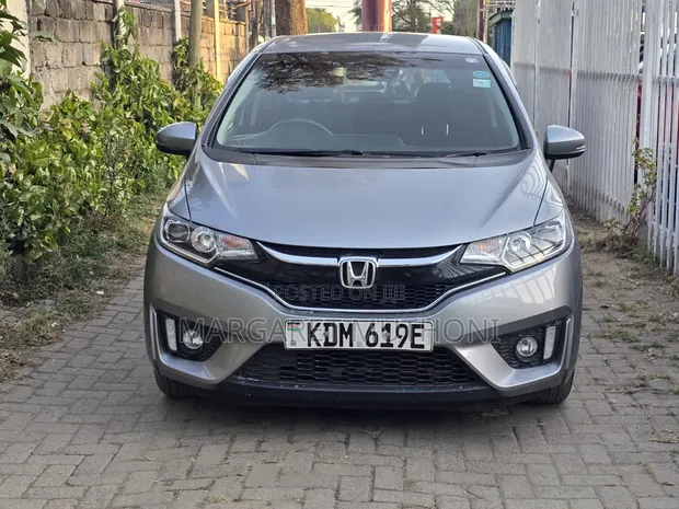 Honda Fit 2016 Gray - 1