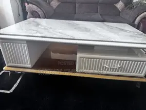 Meza ya Kahawa ya Marumaru na Sofa 2 (2 & 3 Seater)