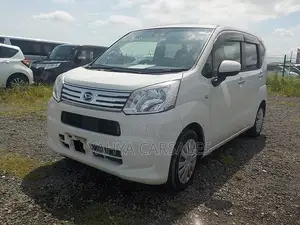 Daihatsu Move 2021 White