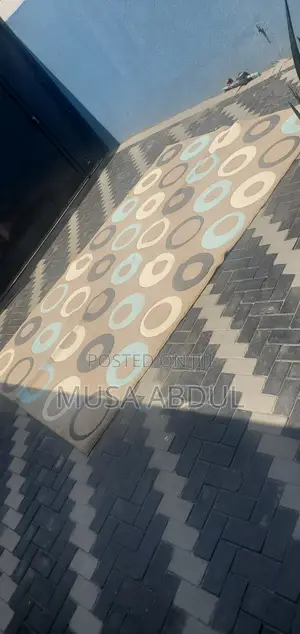 Home Interiors Rug - Imetumika