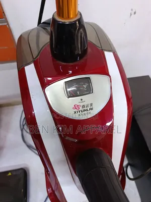 GE Steam Iron Lita 5 na Hanger