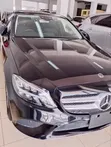 Mercedes-Benz C180 2018 Nyeusi - 2
