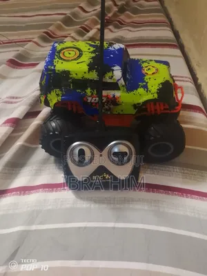 Bright Starts Gari la Remote Control