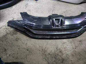 Honda Fit 2015 Grille