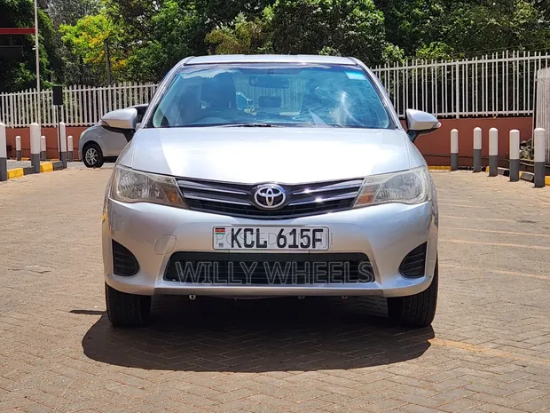 Toyota Axio 1.5 G 2WD 2012 Silver - 1