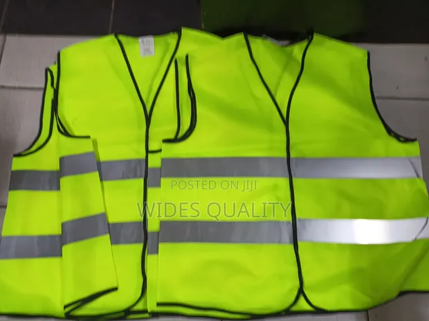 High-Visibility Reflective Vest and Pants Set - 1