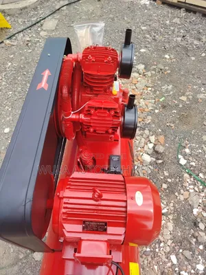 Sunshine Italy 300L Commercial Air Compressor