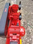 Sunshine Italy 300L Commercial Air Compressor - 2