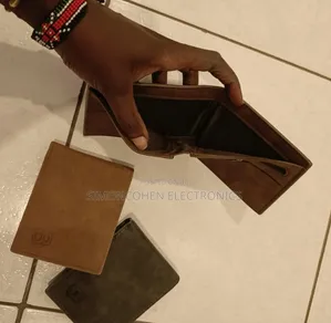 Mkoba Mwembamba wa Ngozi kwa Wanaume