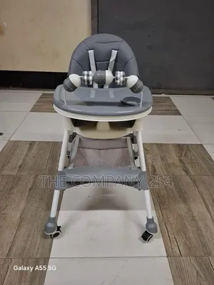 Kiti cha Kulishia Watoto Chenye Ubora na Kinachoweza Kuhamishwa