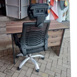 Executive 1M Office Desk with Chair (No Headrest)
