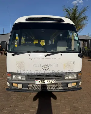 Toyota Coaster 2005 - 29 Seater Bus