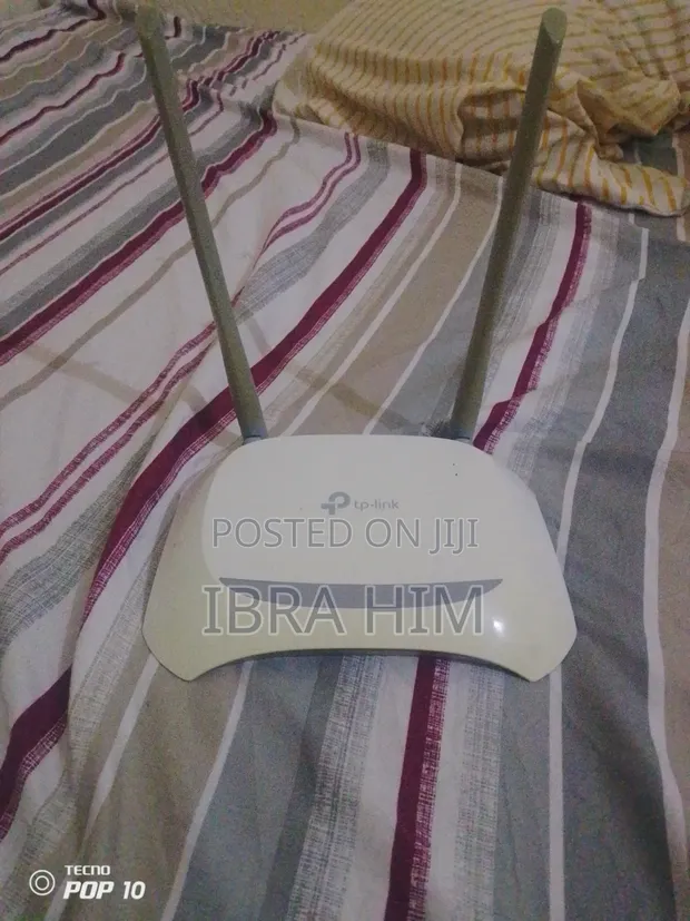TP-Link TL-WR840N WiFi Router - 1