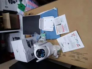 Kamera Mpya ya Ubox 6MP Solar 4G PTZ