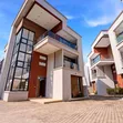Townhouse/Terrace ya Vyumba 5 Lavington, Muthangari Inauzwa - 1