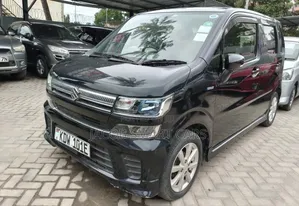 Suzuki Wagon R 2018 Nyeusi