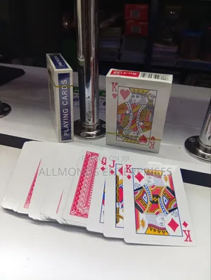 Kadi za Kucheza Poker - Karatasi