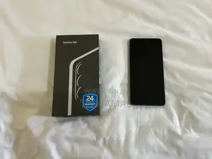 Samsung Galaxy S26 256GB Zambarau