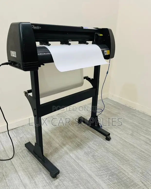 Yinghe 2ft Vinyl Cutting Plotter - 1