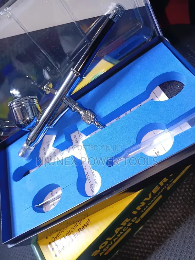 Dual-Action Gravity-Feed Airbrush Kit - 1