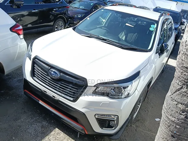 Subaru Forester Base AWD 2019 Nyeupe - 1