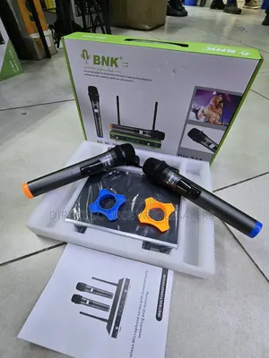 BNK 744 Professional Wireless Handheld Microphone