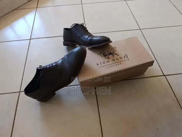 Men's Brown Leather Oxford Shoes - Size 42 - 1