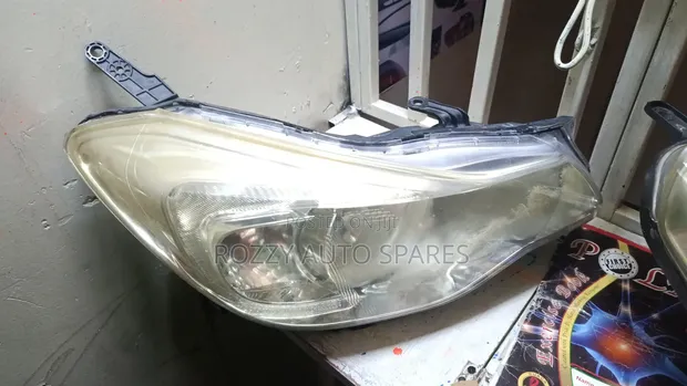 Subaru Impreza 2013 Headlight - 1