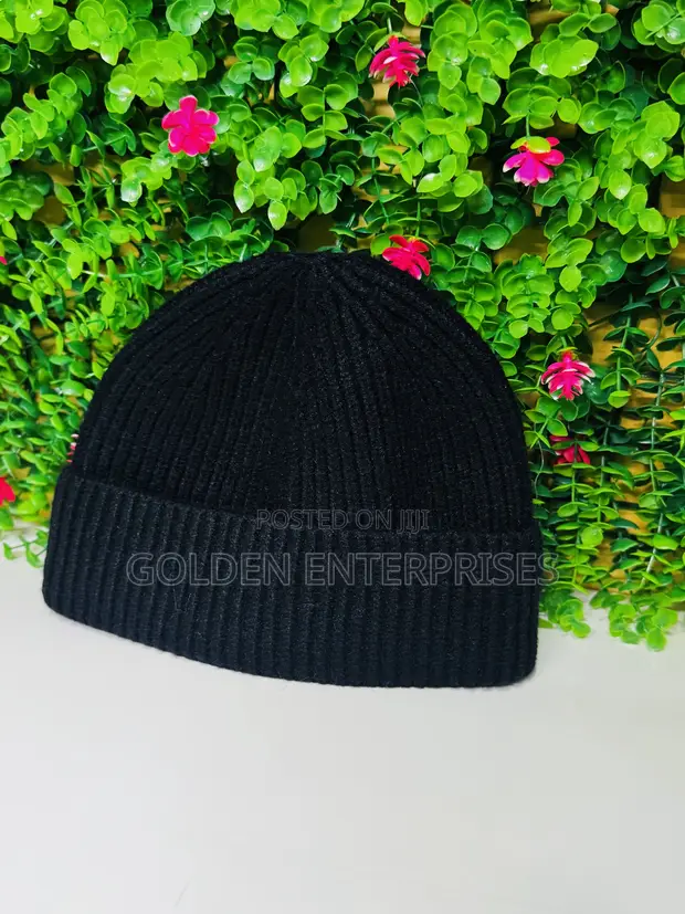 Classic Folded Cuff Beanie - Kofia Nyeusi ya Unisex - 1