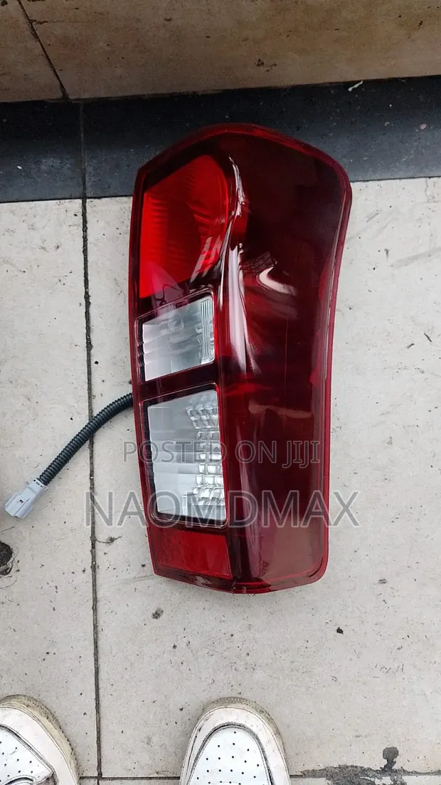 Isuzu D-MAX Tail Light 2017 - 1