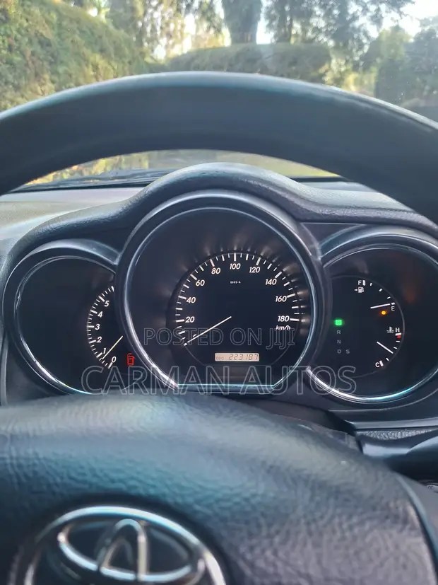 Toyota Harrier 240G 2009 Nyeusi - 1