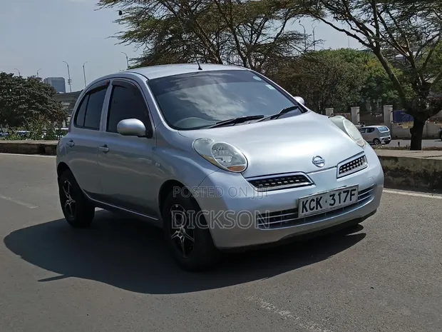 Nissan March 2009 Silver - 1