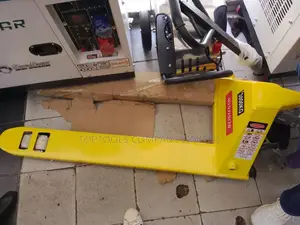 Hand Pallet Trolley Tani 2