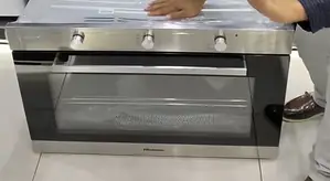 Hisense 90cm 125L Oven ya Kujengea yenye Fan 2